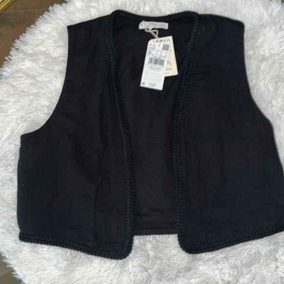 Size xlarge NWOT MNG black vest - Picture 1 of 5